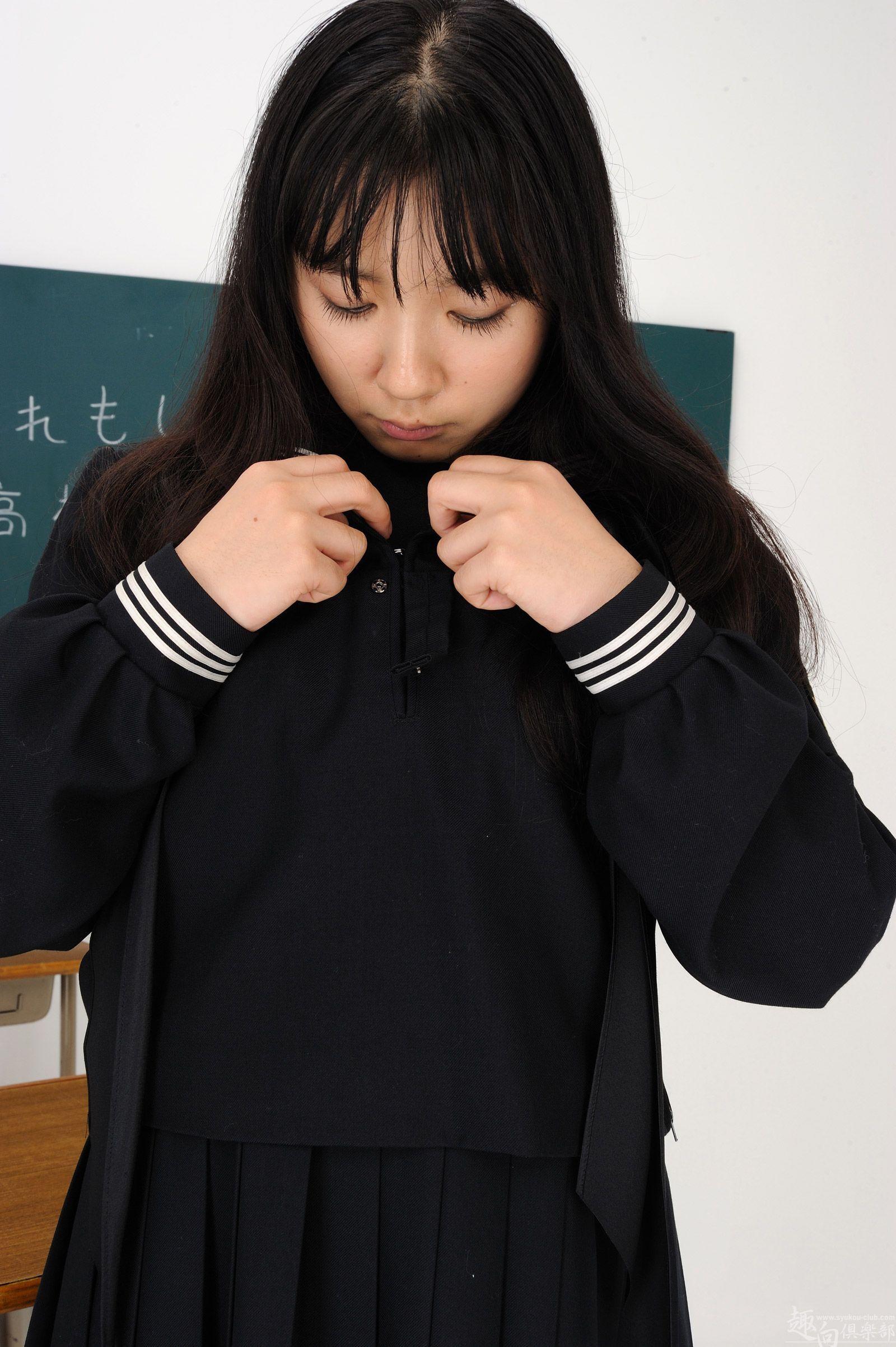 2012.11.12 uniform girl photo