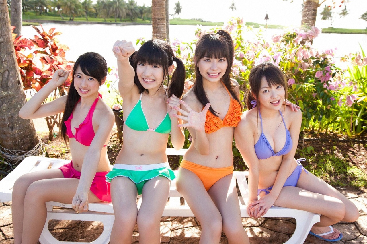 SUPER☆GiRLS スペシャル写真集　[WPB-net Deluxe]