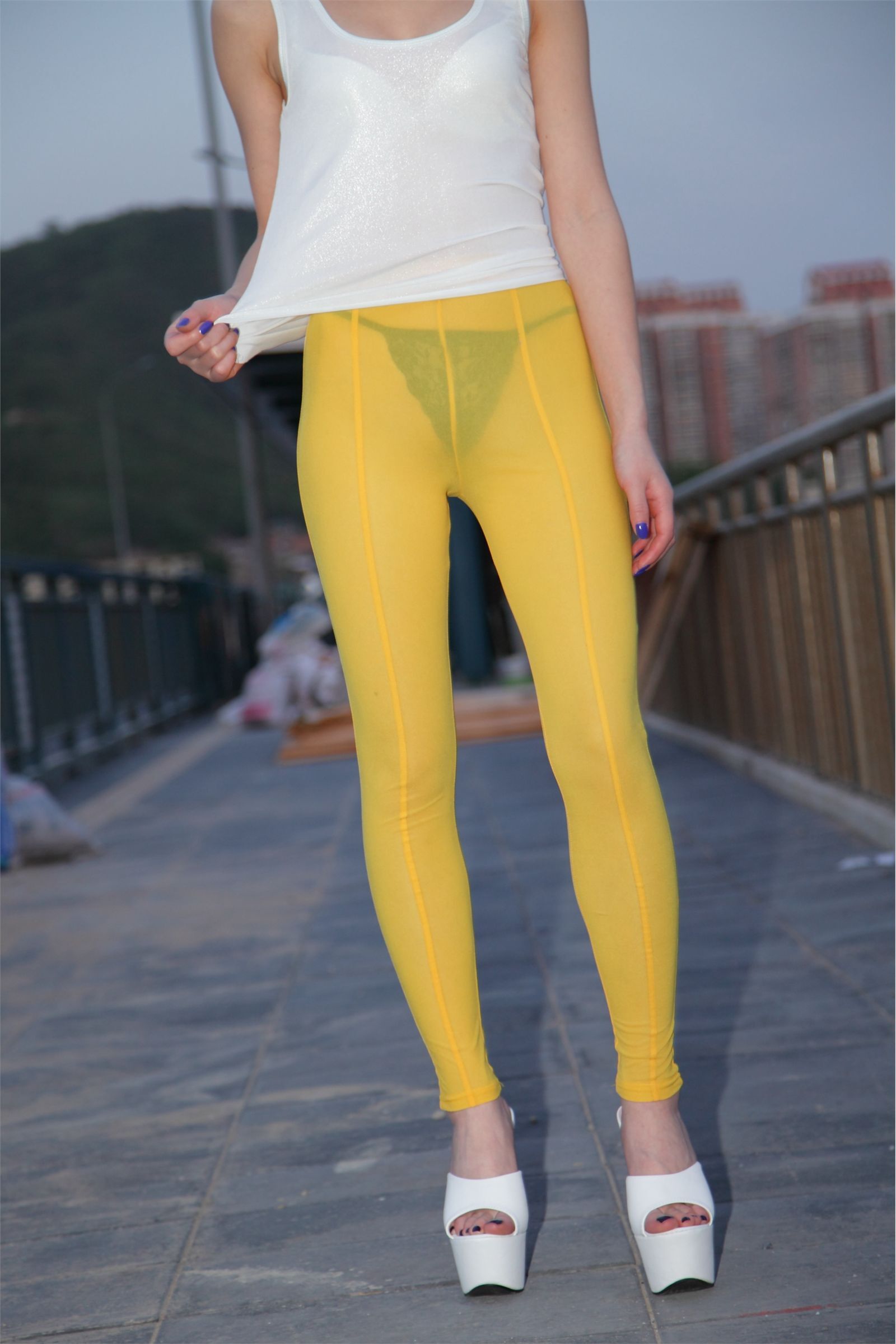 [AISs love] silk stockings leg outside shooting high definition big picture no.012 about tight pants