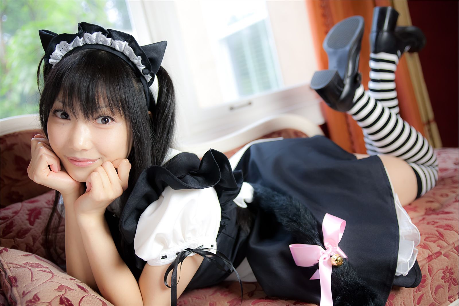 Cosplay looks sexy japanese girls Coser