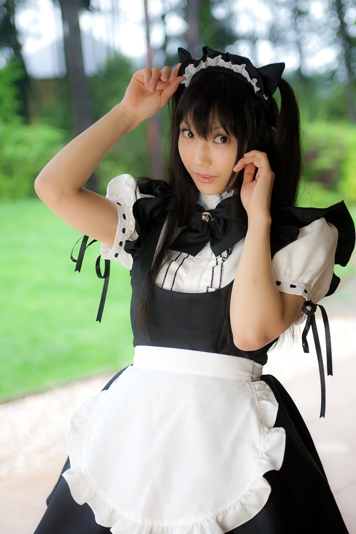 Cosplay looks sexy japanese girls Coser