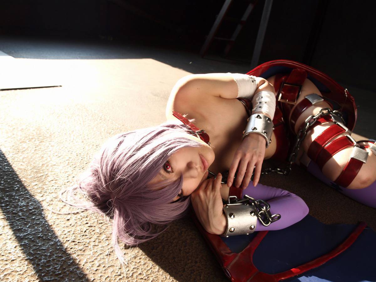 Cosplay complete set of pictures binding sexy game beauty