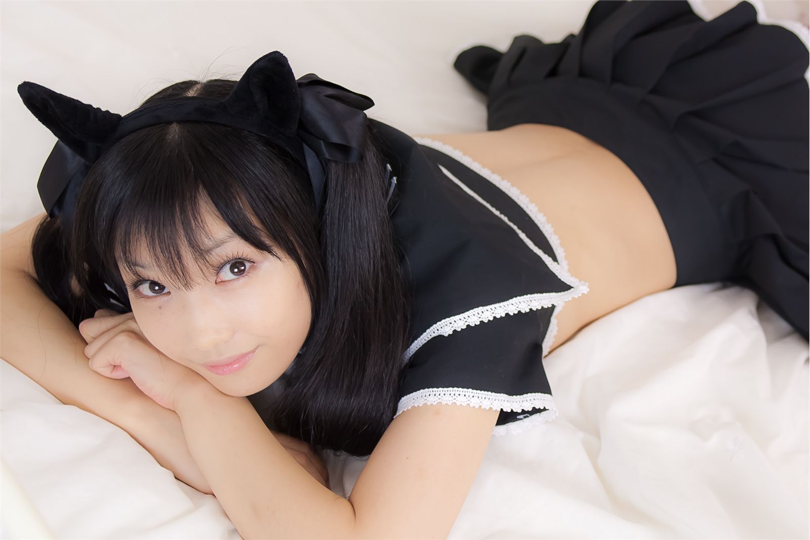 小猫制服吊带袜性感美女 cosplay美女套图