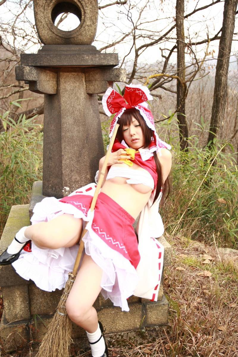 [Cosplay]tohkasu 2 游戏美女写真 日本超级诱惑美女图片写真
