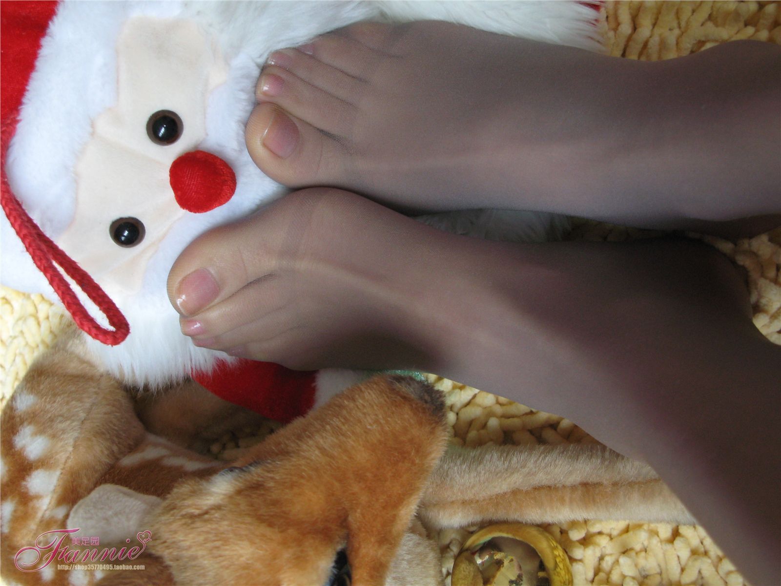 2008 happy Christmas (silk feet) No.004