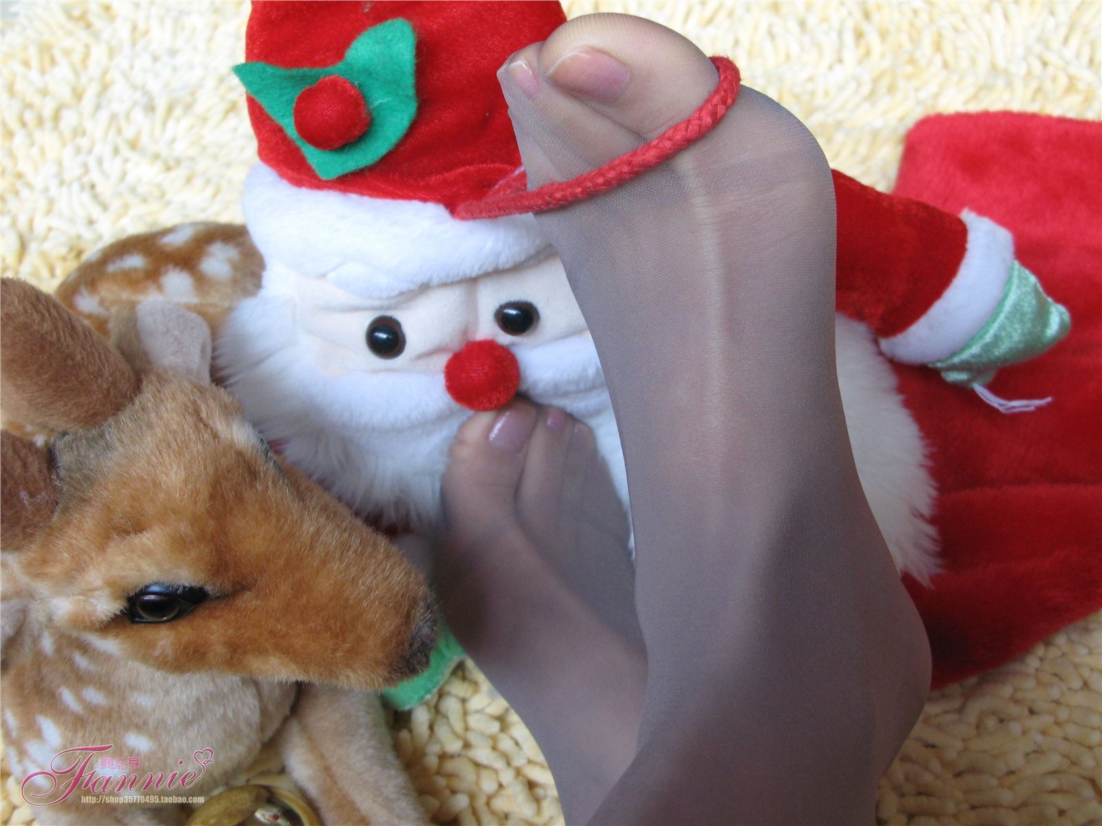 2008 happy Christmas (silk feet) No.004