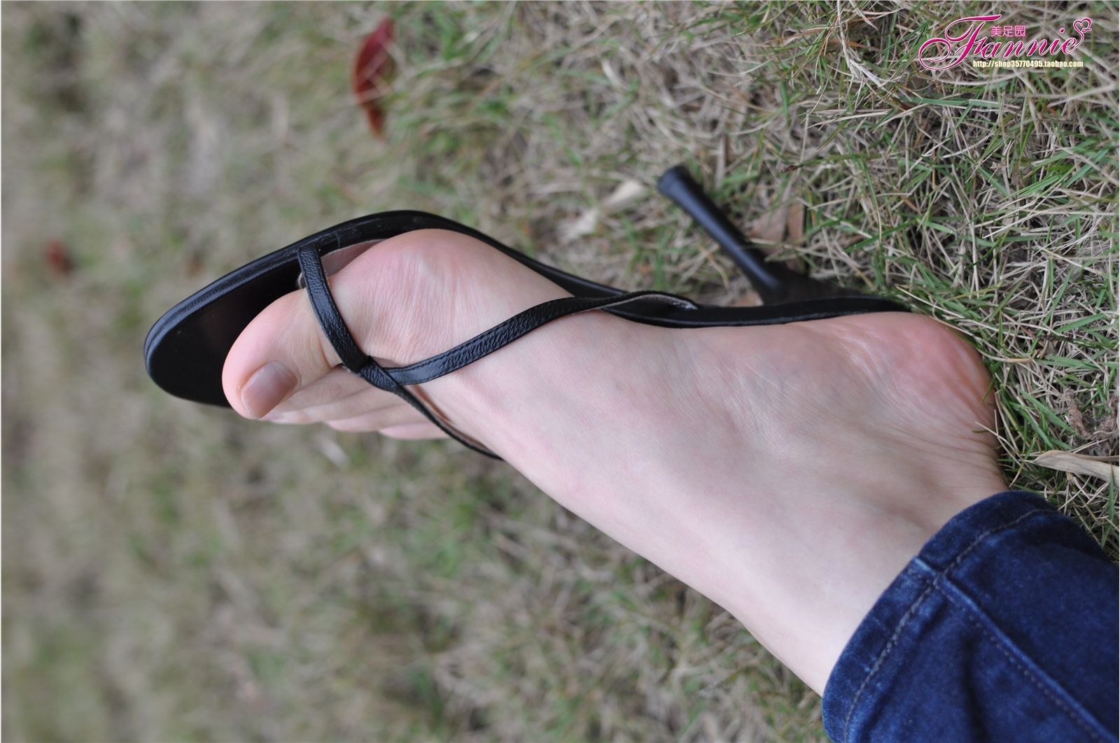 Close up of high heel barefoot (2) No.145