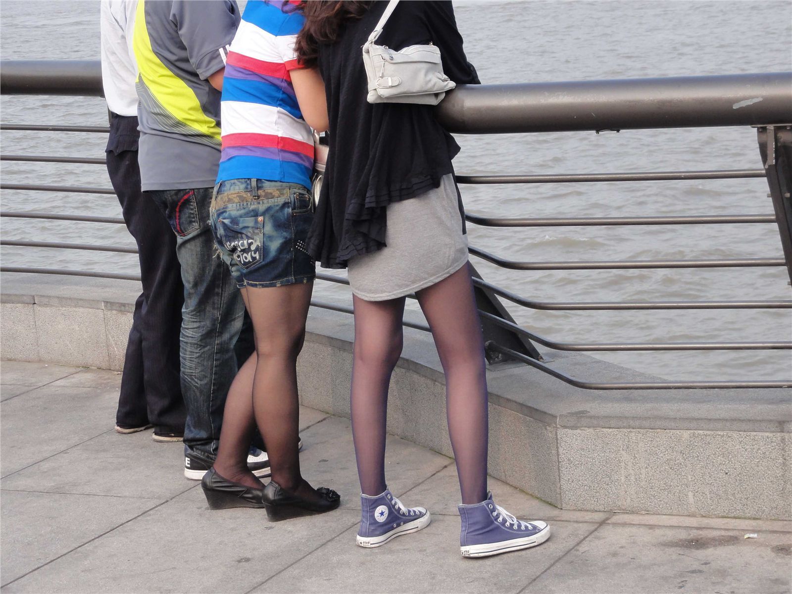 [outdoor Street Photo] 2013.10.20 Bund beauty blue silk