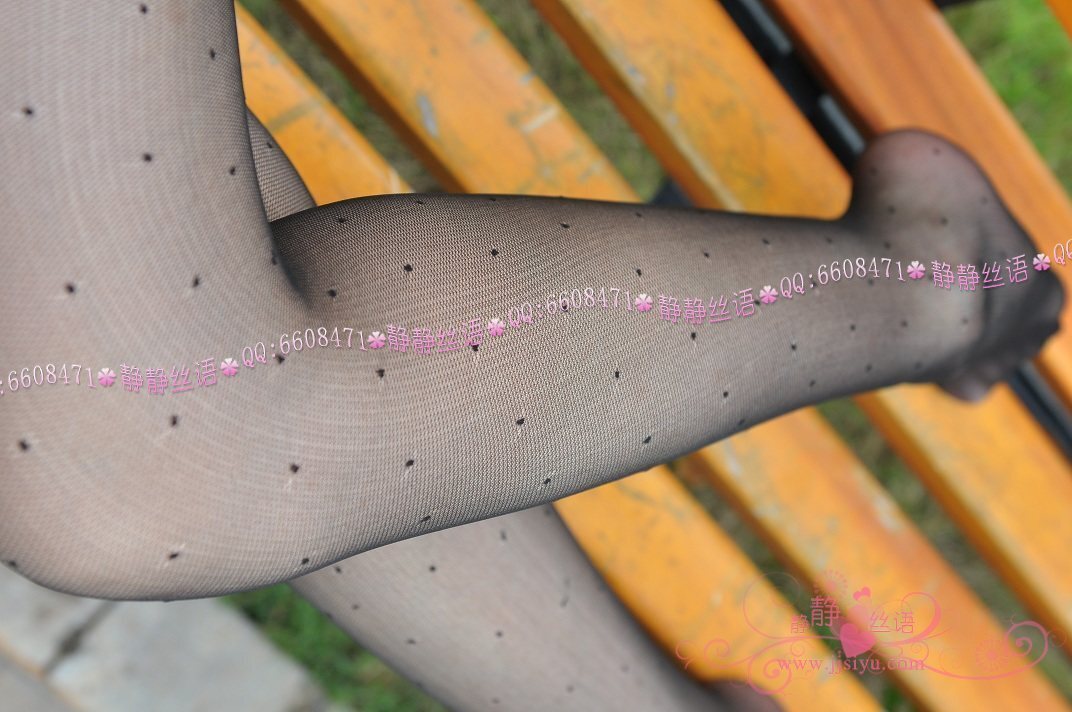 Beautiful legs silent silk language charnos charming black dots versatile purple pantyhose