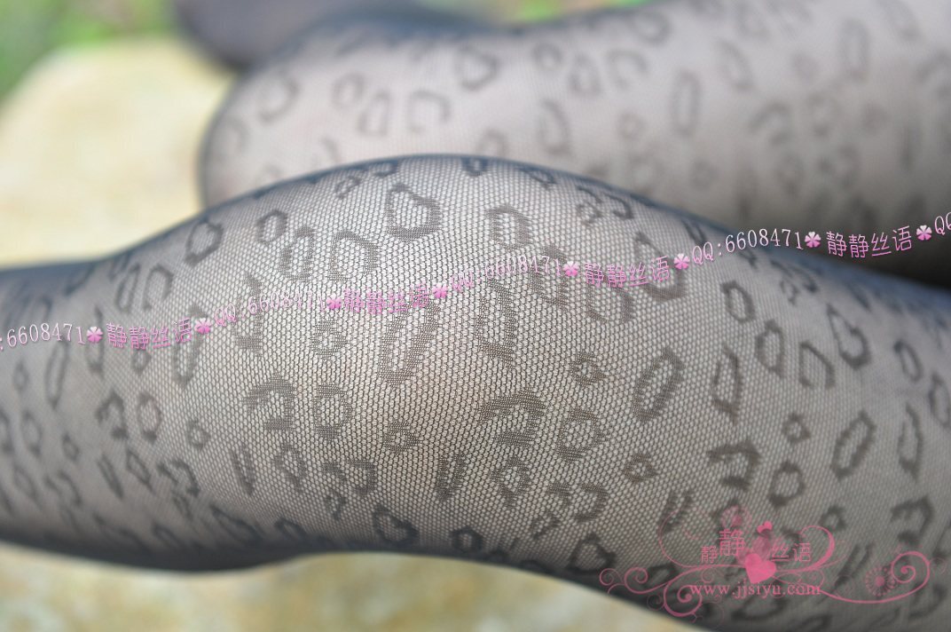 Beautiful legs silent silk language charnos charming black dots versatile purple pantyhose