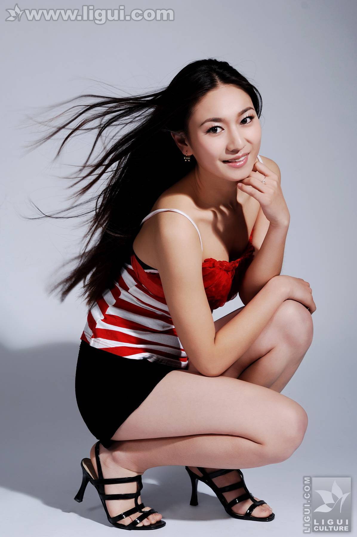 The happy life of female fitness coach Tang Jing