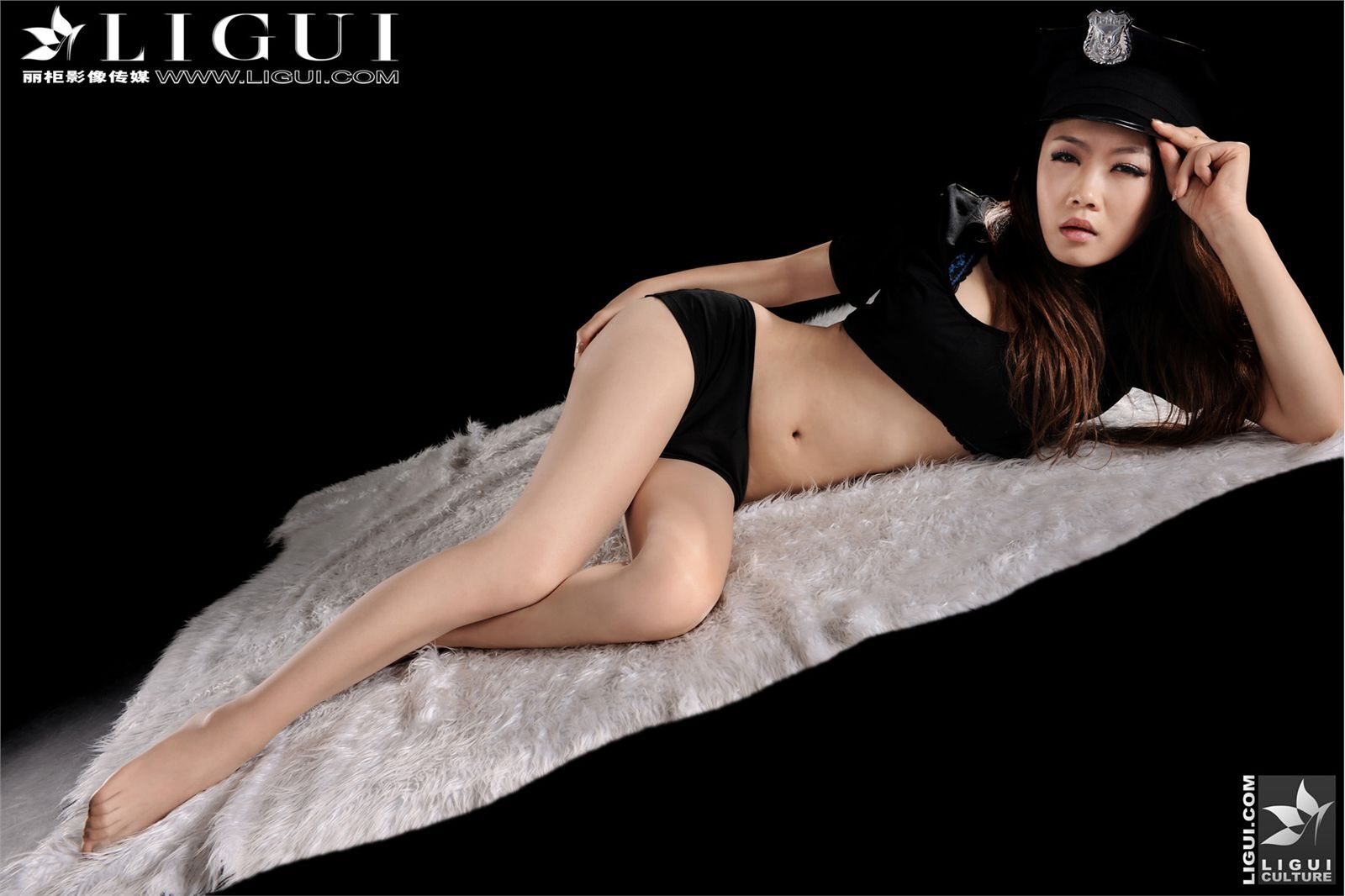 [beautiful cabinet] beautiful policewoman model yixuan-2 classic model set