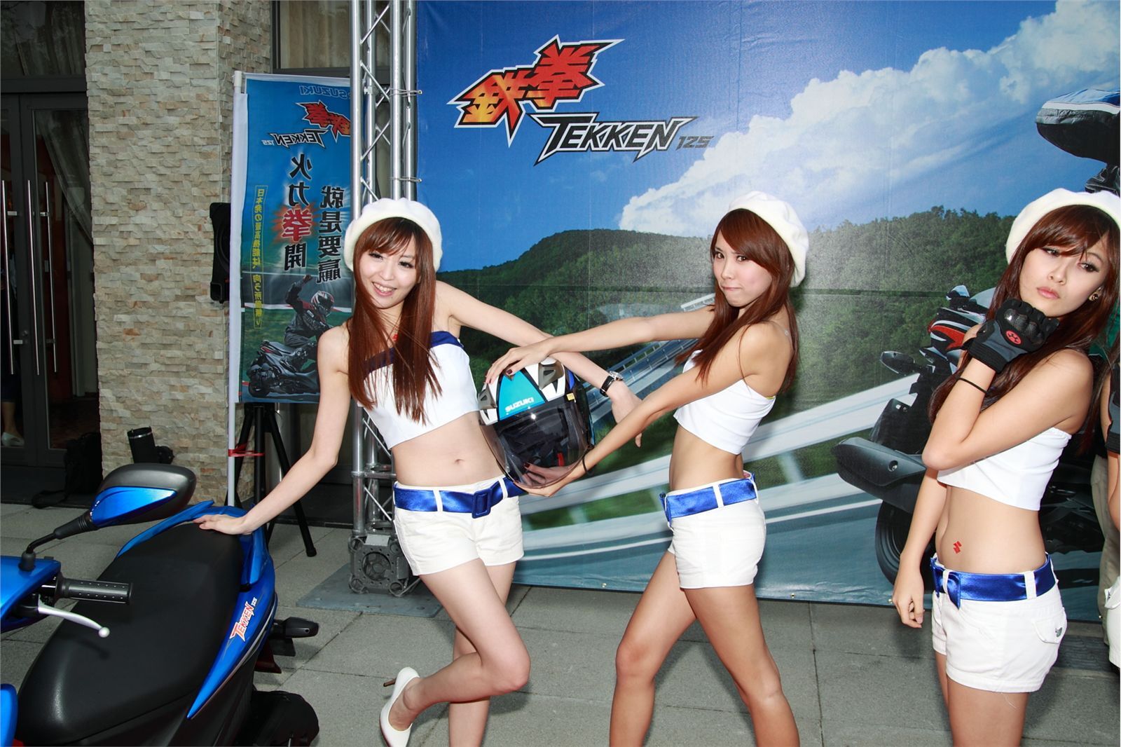 2010 Suzuki new car show