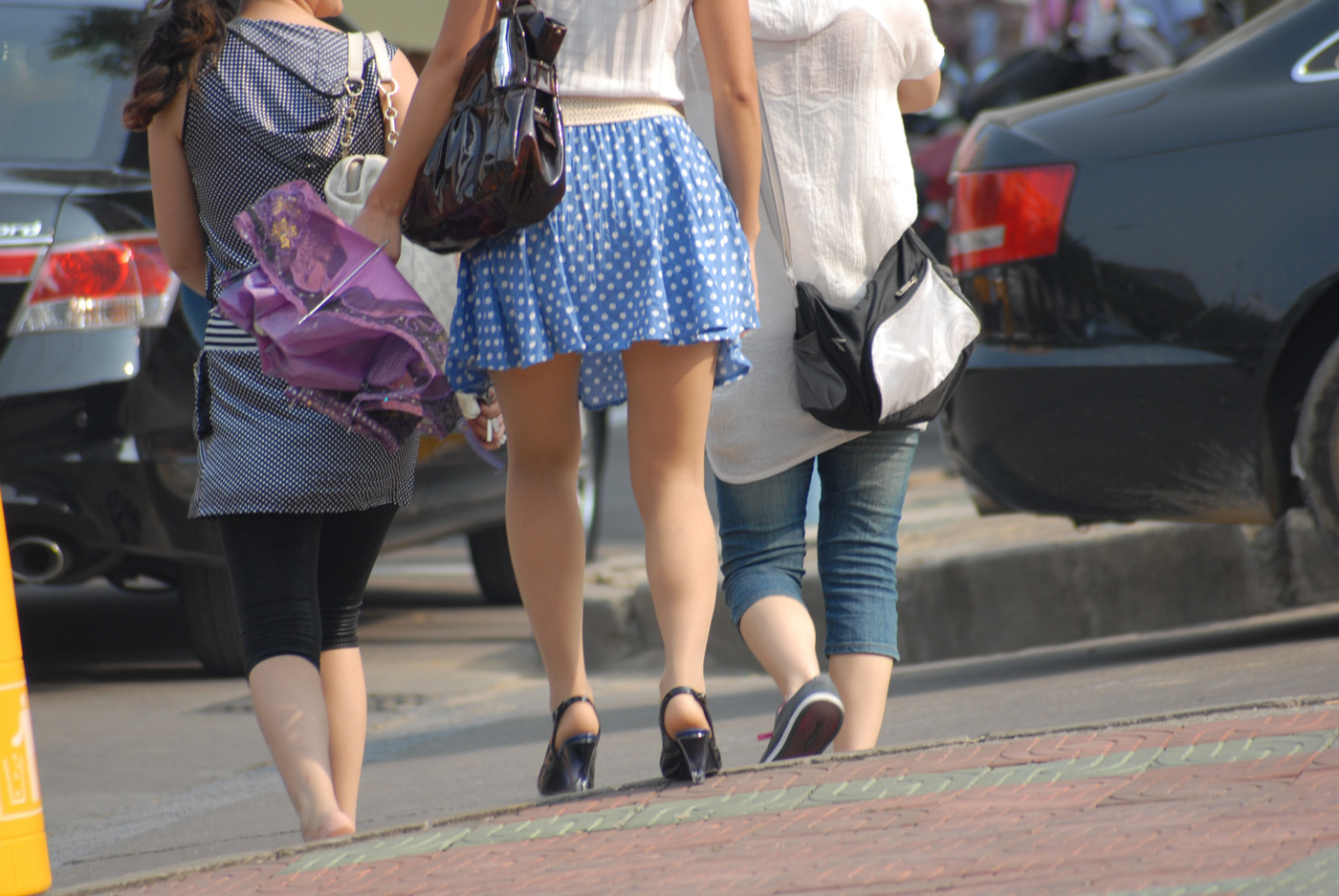 [outdoor Street Photo] on August 5, 2013, I followed her for a long time and finally showed up