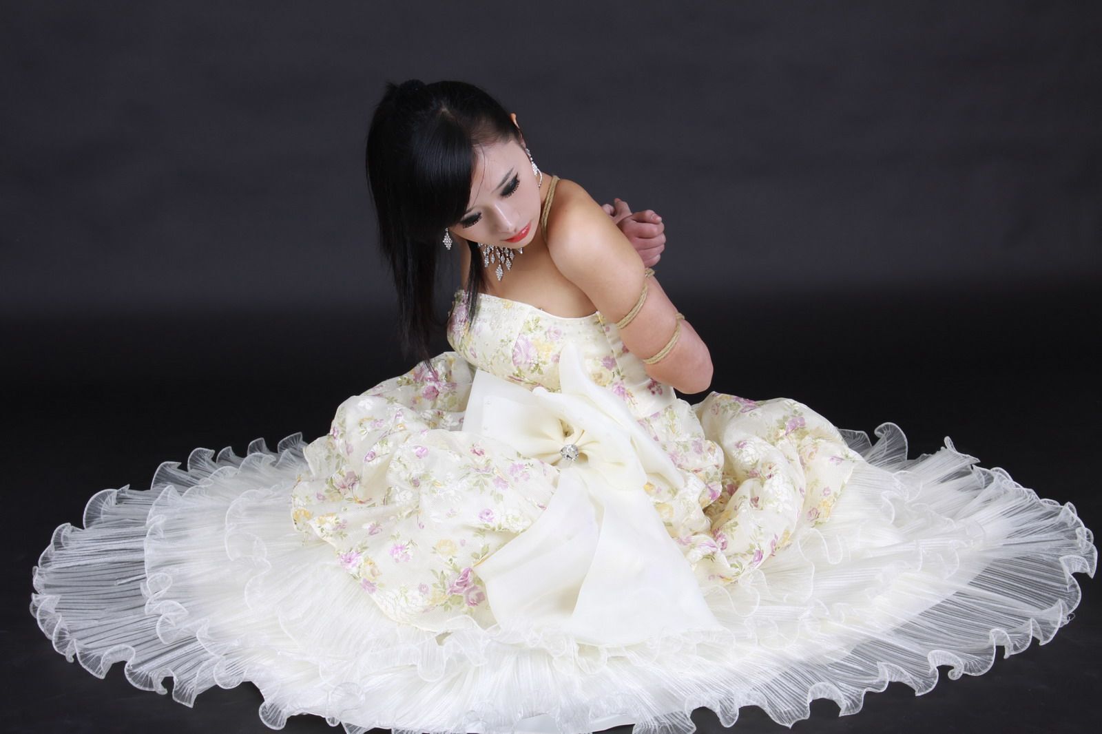 Bind wedding photos, happy bride - Xinyuan [Shenyi yuan]