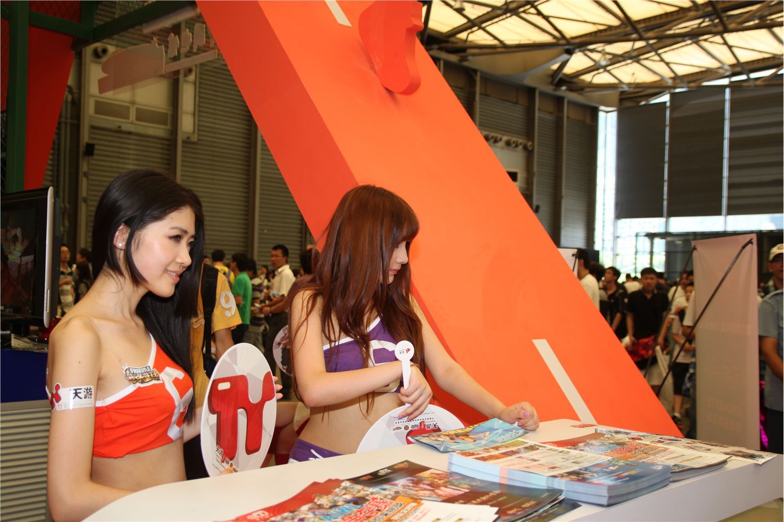 Model beauty ChinaJoy 2011 HD No.2 live Gallery