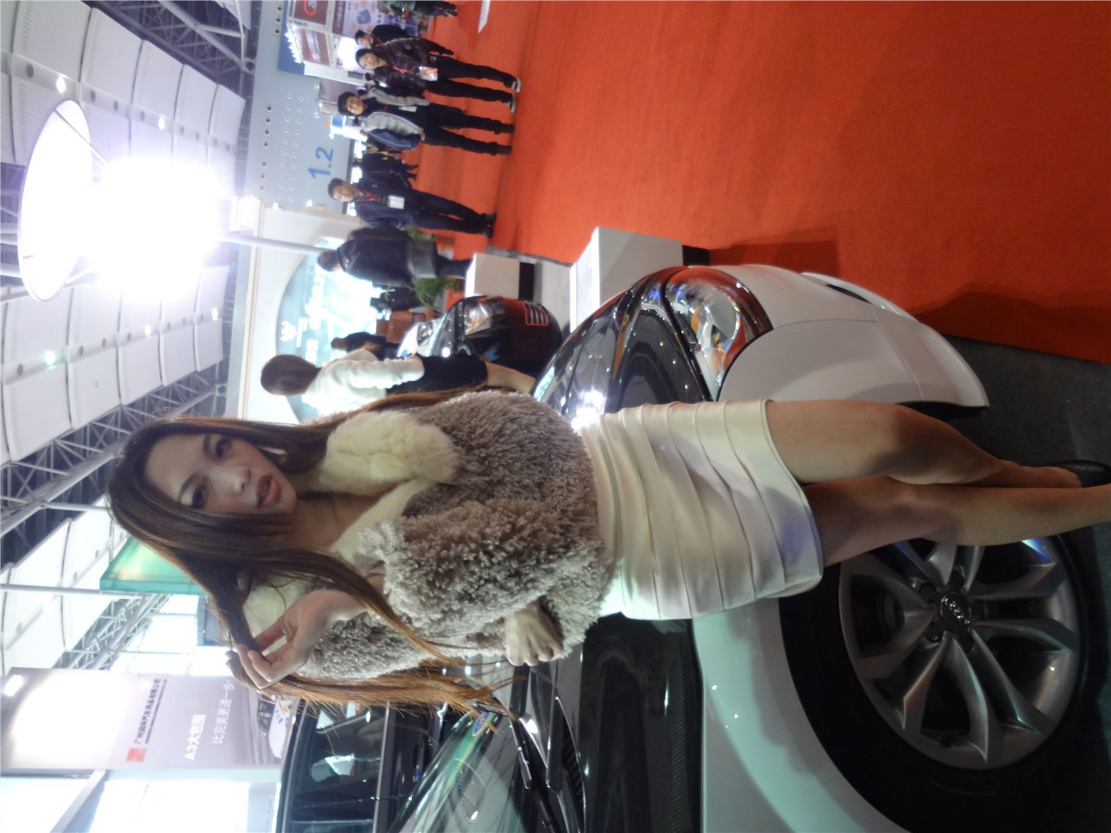 Photo set of domestic beauty car models at Guangzhou refitting Auto Show (the third set)