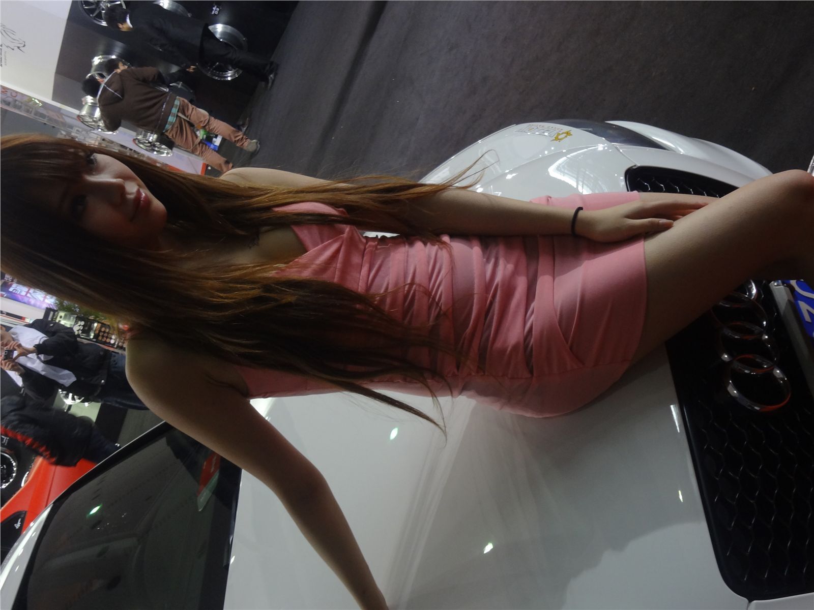 2012 Guangzhou refitting auto show car model, the temptation of domestic model uniform