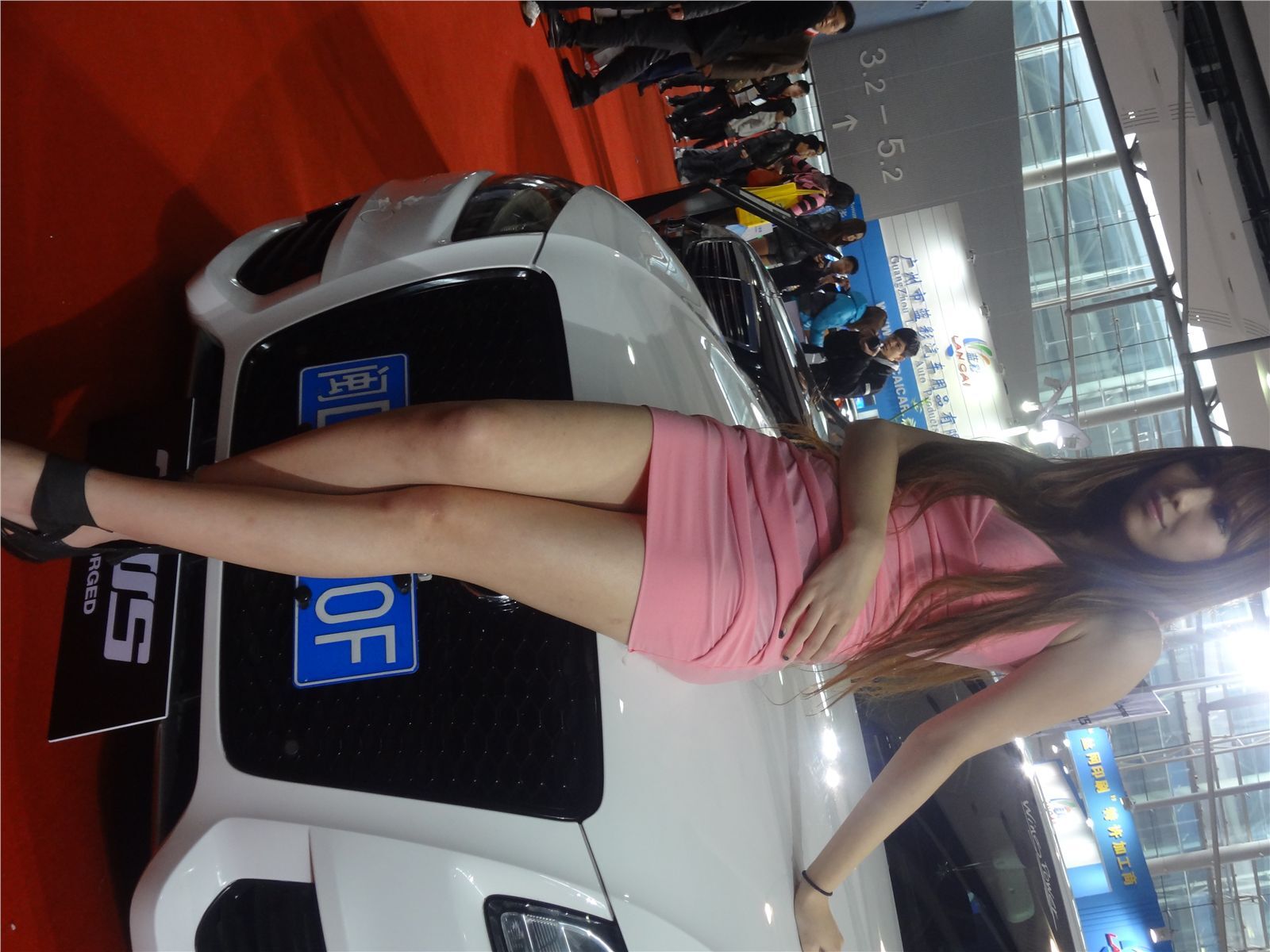 2012 Guangzhou refitting auto show car model, the temptation of domestic model uniform