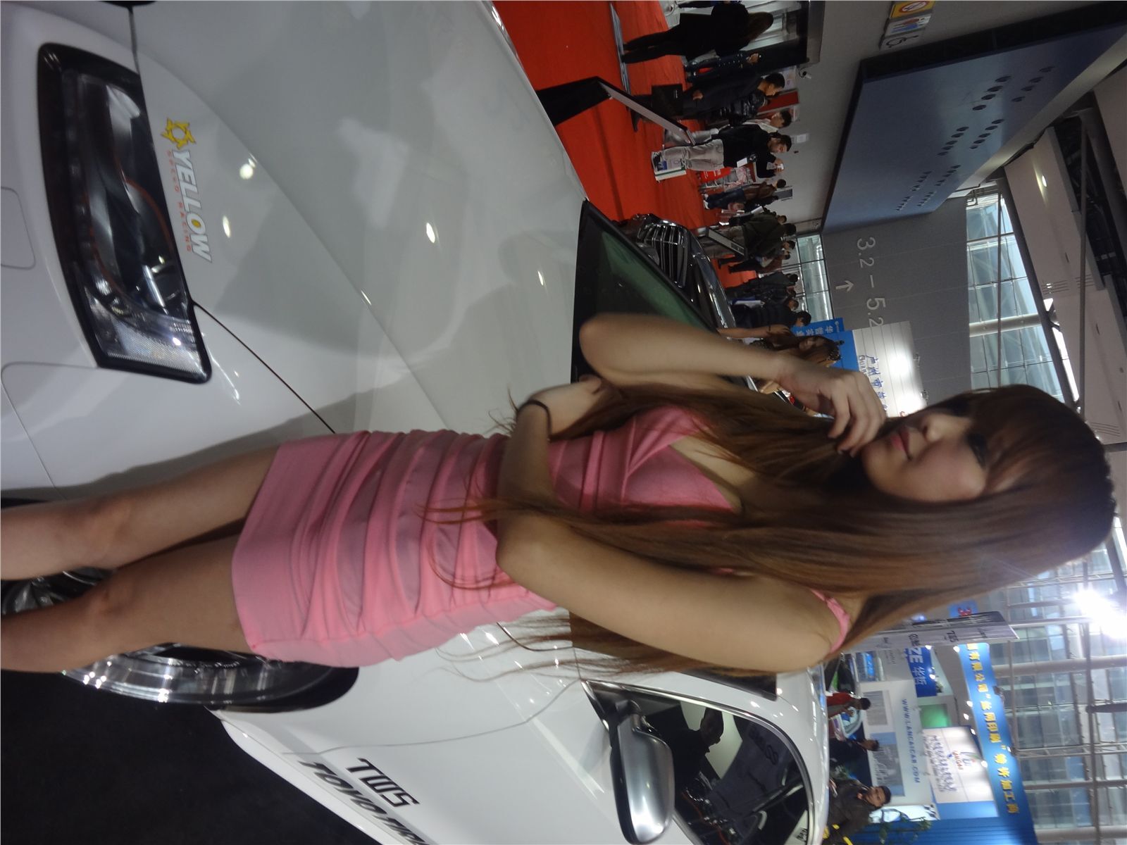 2012 Guangzhou refitting auto show car model, the temptation of domestic model uniform