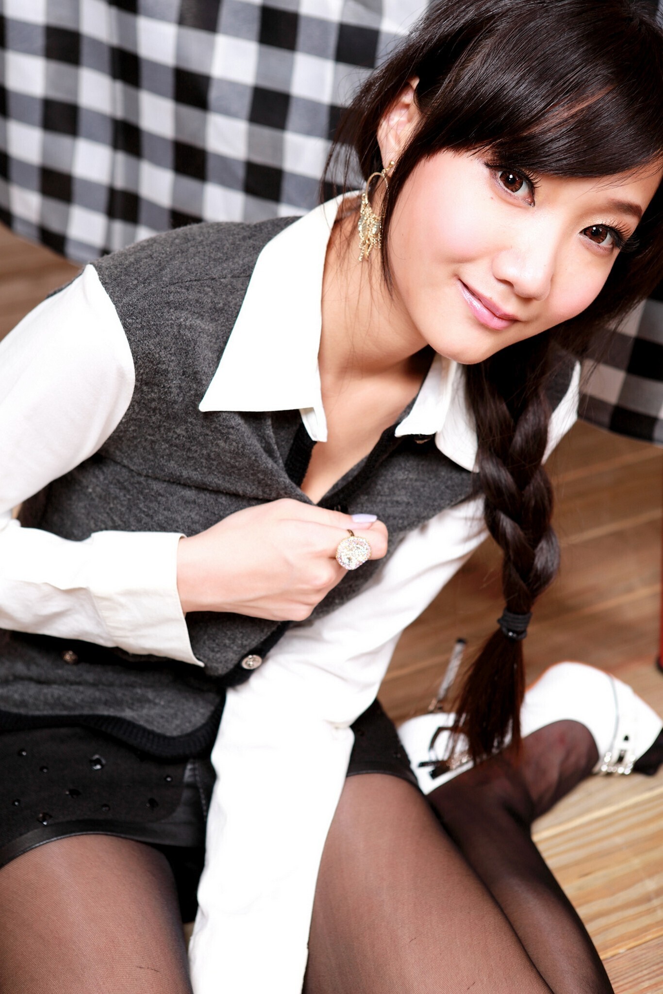 Tina 0120129 Yiqing domestic model high definition photo of beautiful women