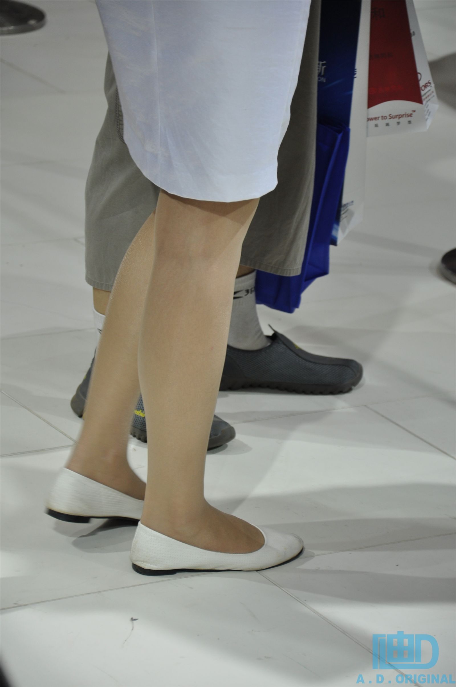 Photo of leg beauty of domestic models in the second season of Changchun Auto Show