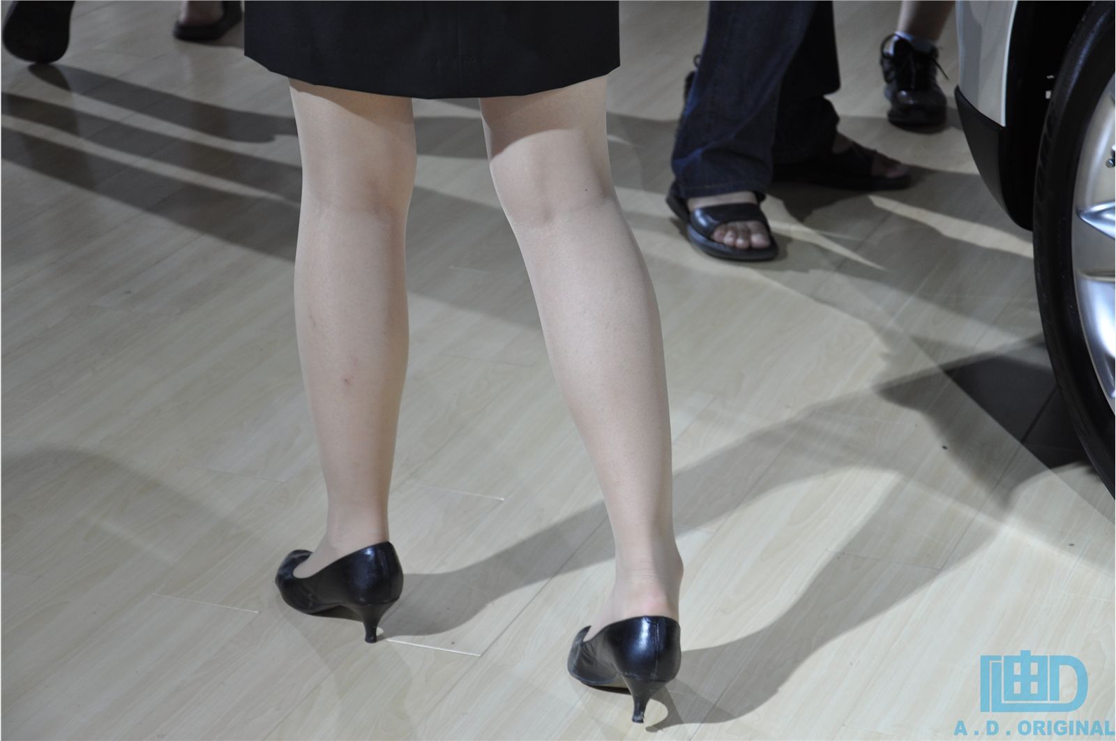 Photo of leg beauty of domestic models in the second season of Changchun Auto Show