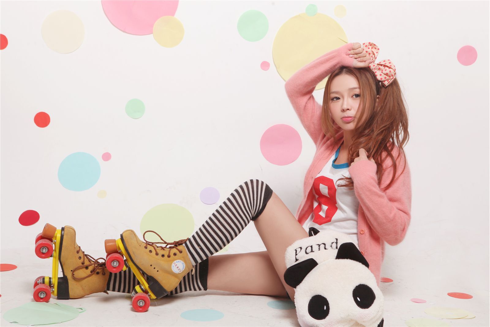 Post 90s girl Pei Ziqi's new fresh photo in 2012