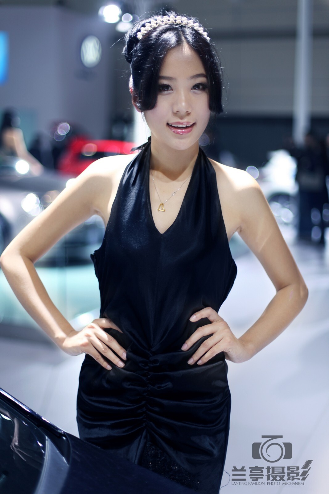 Beautiful car model of the 4th Zhengzhou International Auto Show