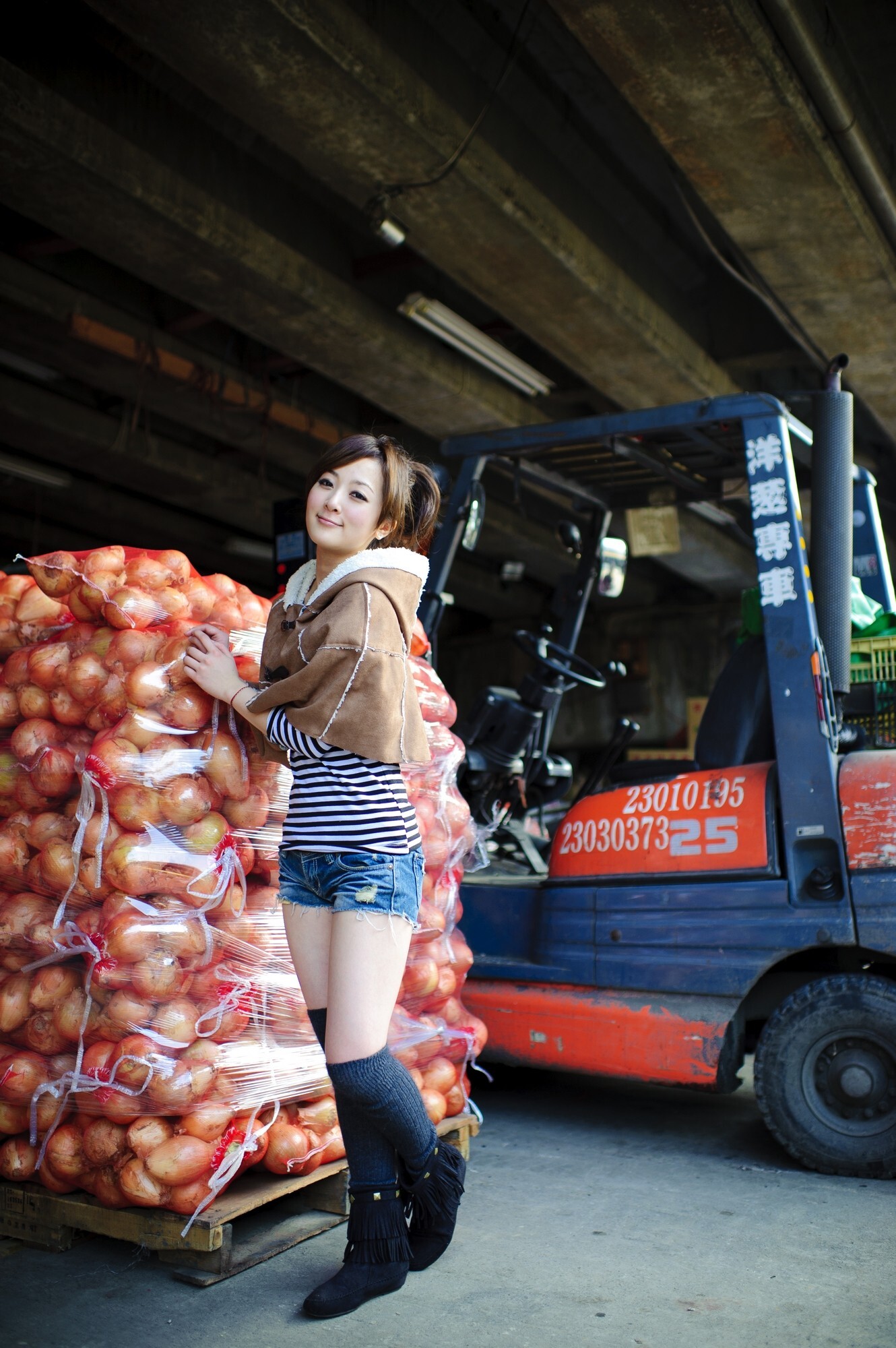 (Zhang Kaijie) south fruit and vegetable market of guoguohuan