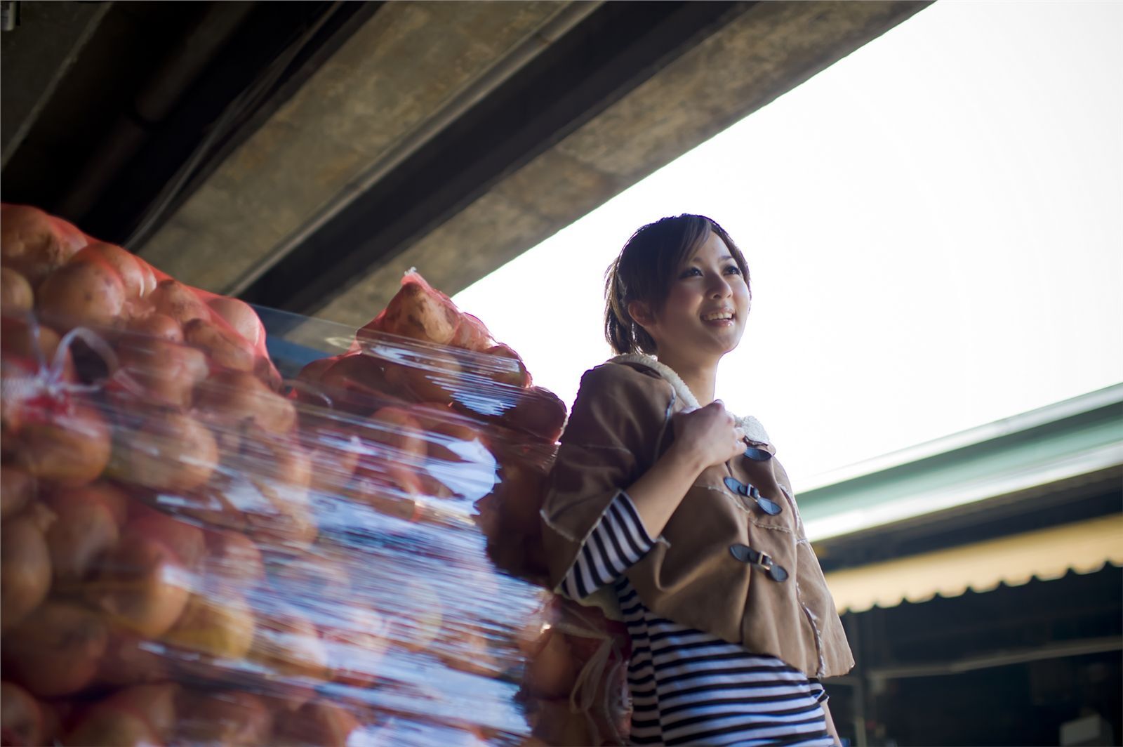 (Zhang Kaijie) south fruit and vegetable market of guoguohuan