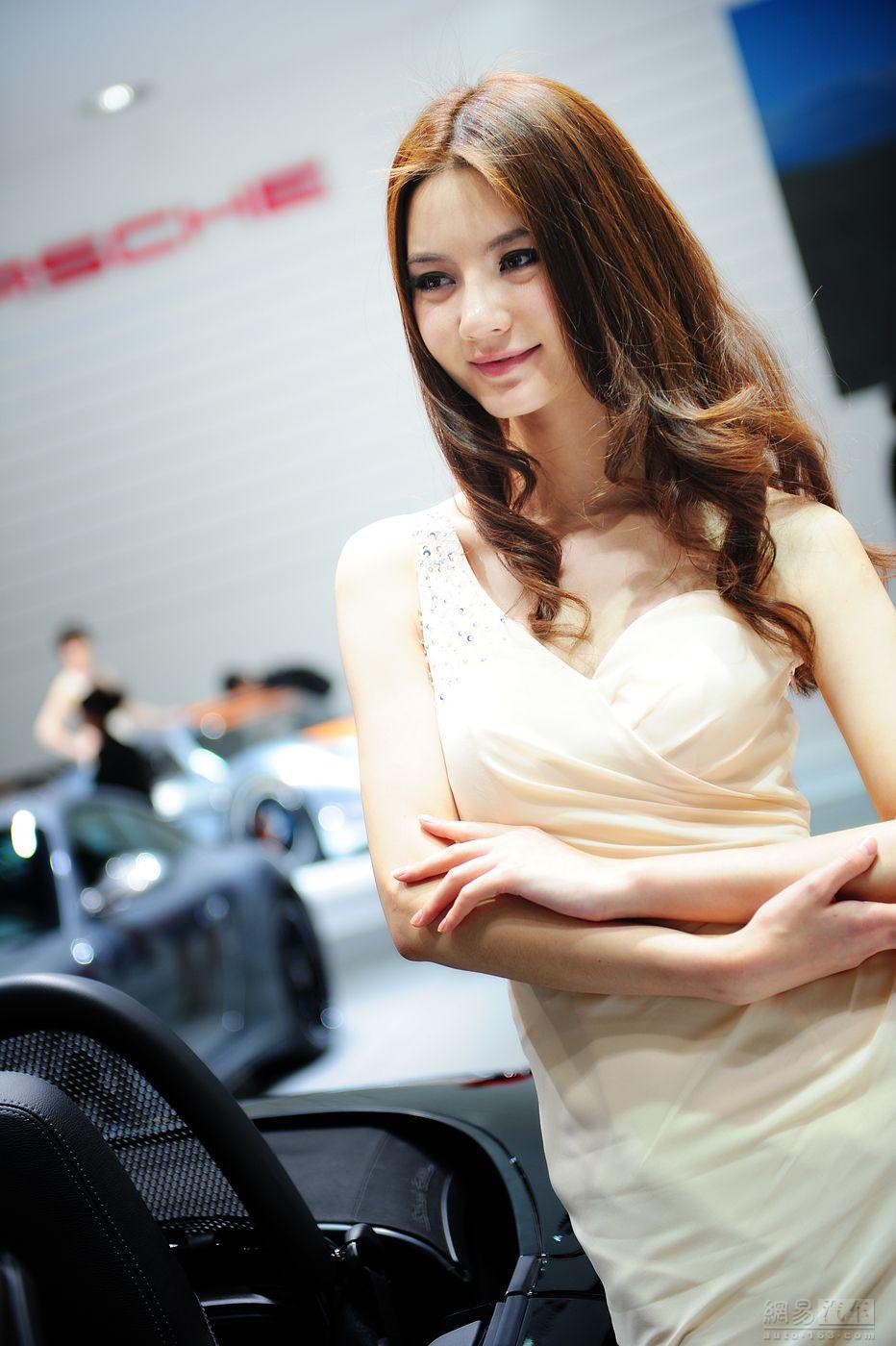 Shanghai auto show beauty high definition car model Atlas