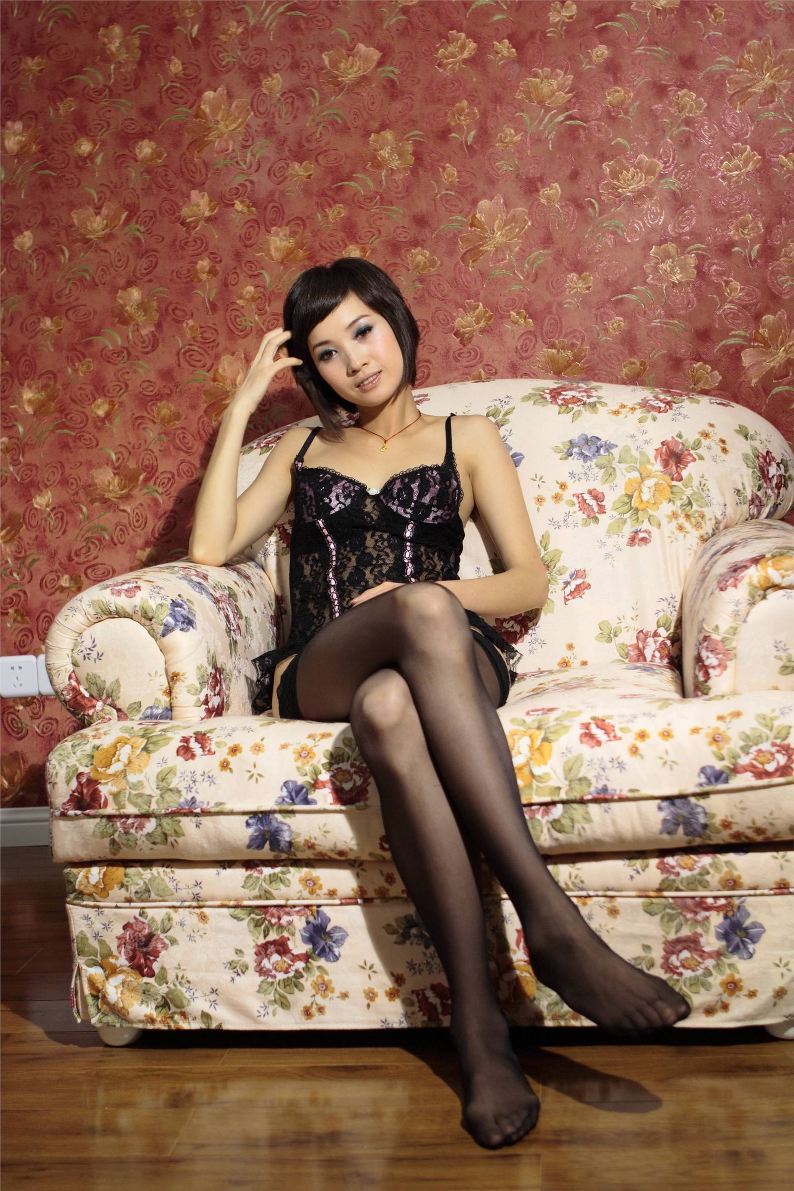 Lin Ying stockings black silk rabbit girl (no watermark)