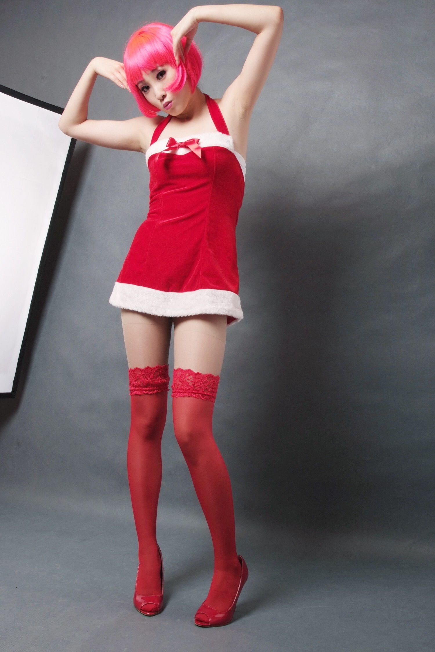 Xiaojing Christmas beauty meow hot pants girl
