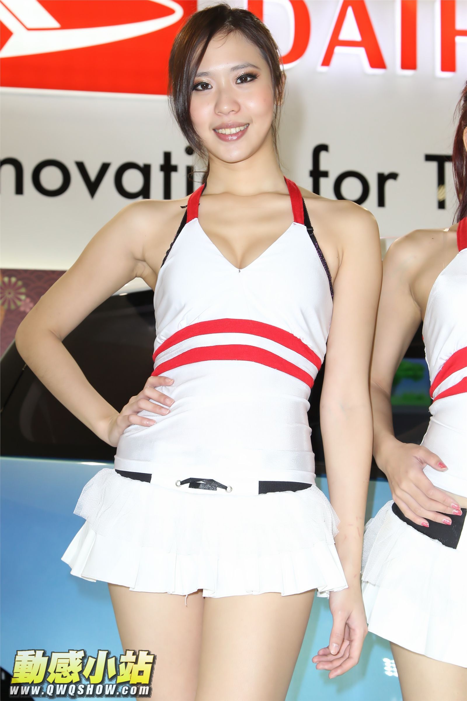 2012 new auto show Daihatsu car opening dance Ford car opening dance Suzuki car opening dance