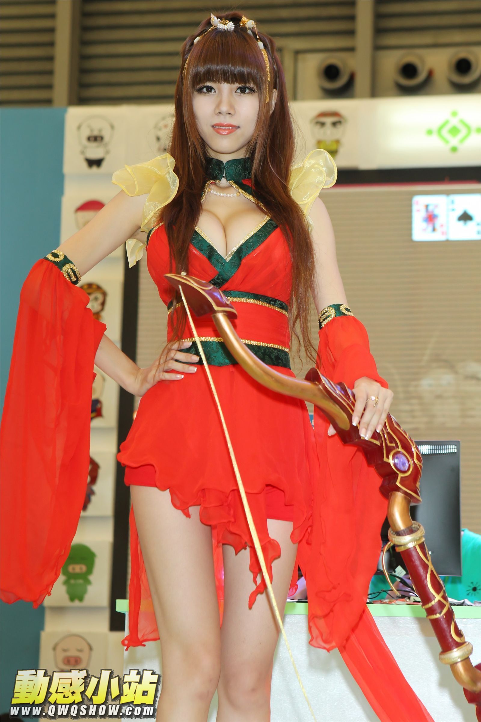 Dynamic small station Shanghai China joy video game exhibition comprehensive Cosplay fast tour model of moliyou air network