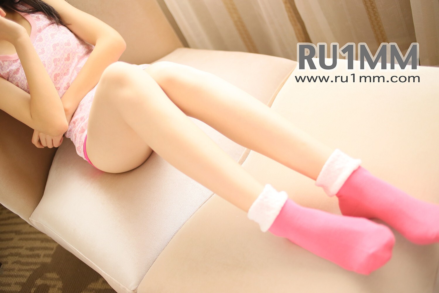 ru1mm 丝袜诱惑美女写真　NO.017