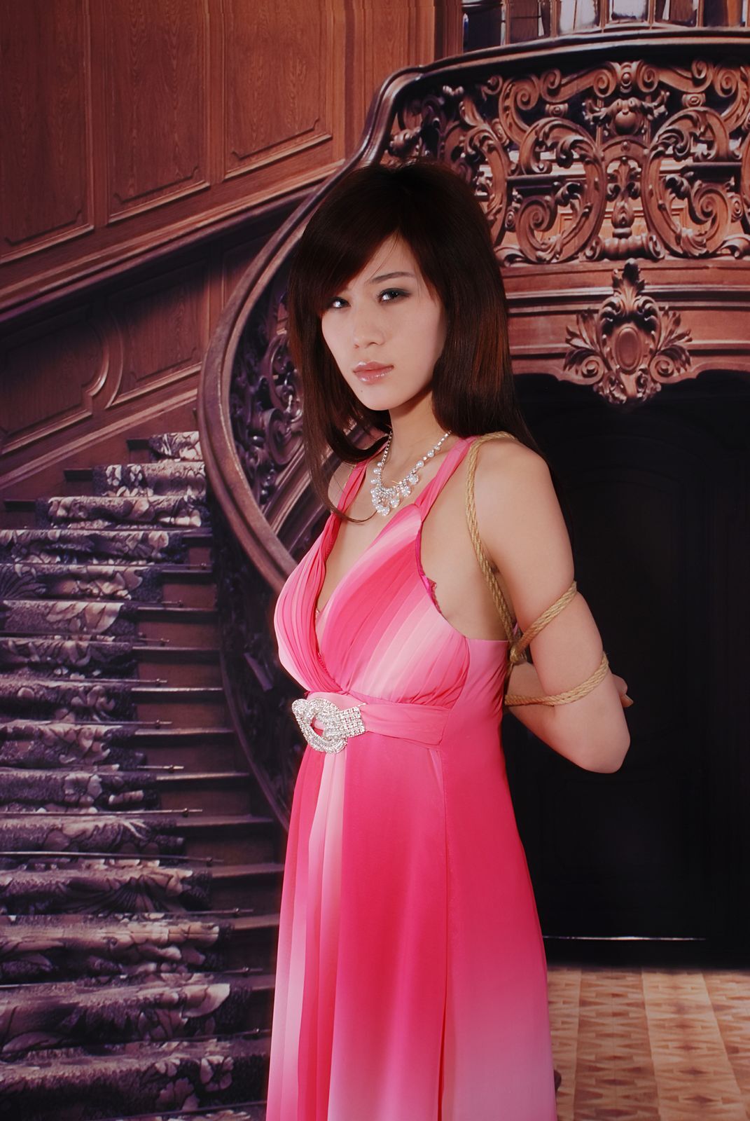 Yuetong: Pink enchantress