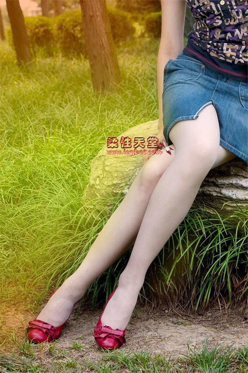 [love feet stand in soft heaven] silk stockings beauty Qingniao silk stockings photo