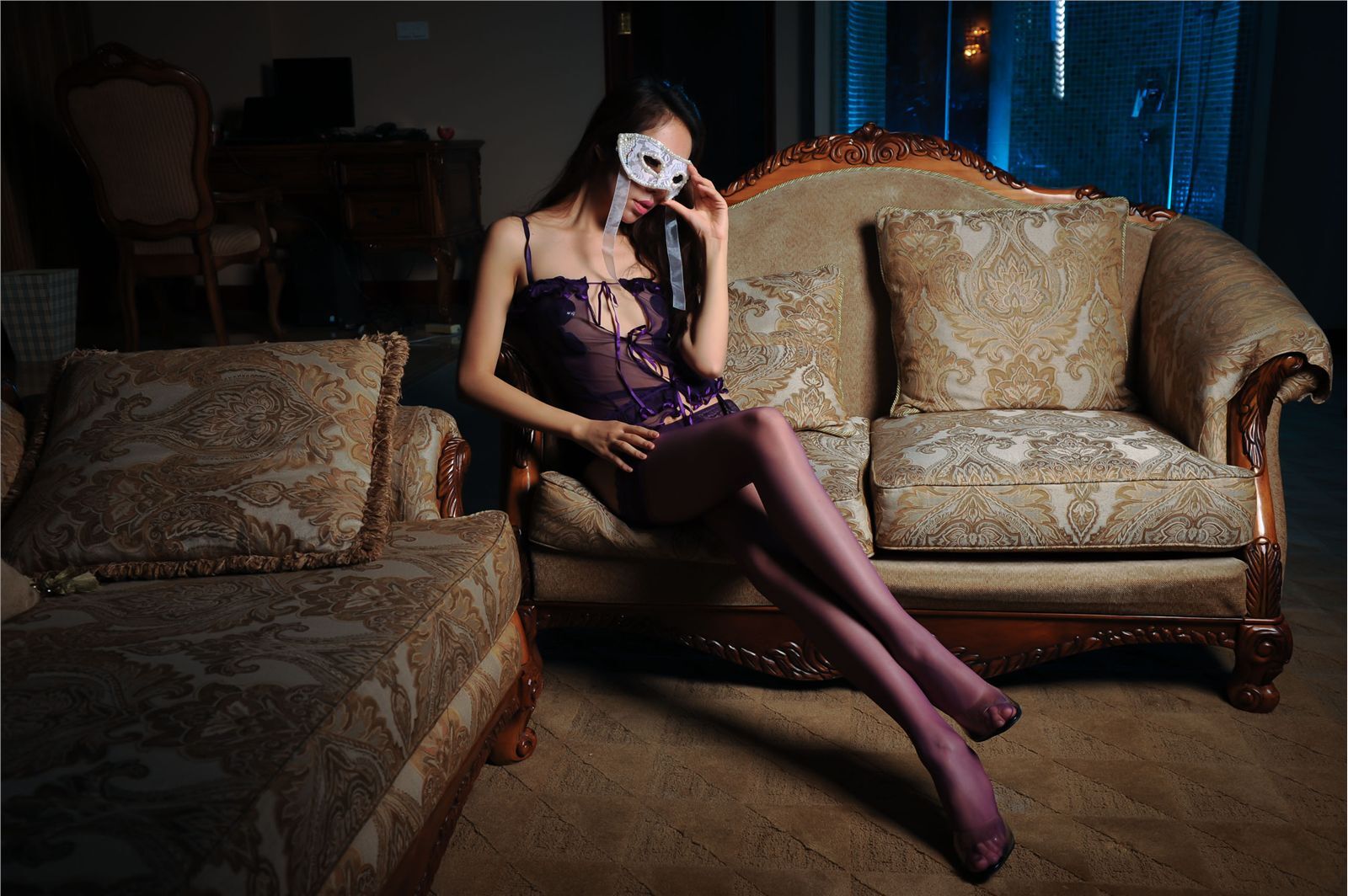 [丝间舞]  2012年九月三套vip NO.535 原味丝袜美女图片