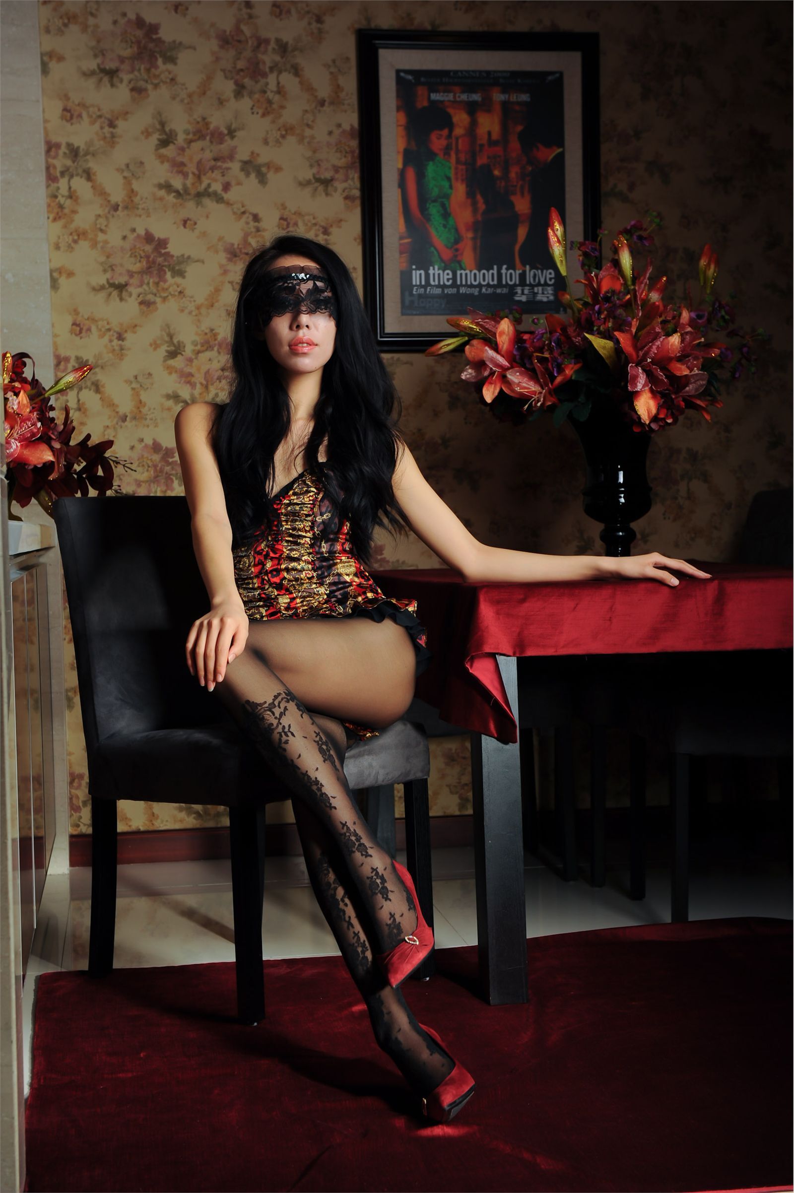 [silk dance VIP] no.481 black silk with unique pattern on legs and gorgeous corset