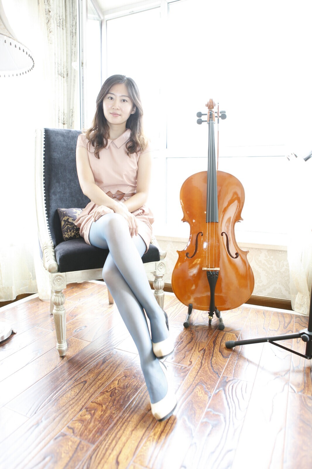 [online collection] on December 18, 2013, a quiet and elegant girl with purple silk skirt