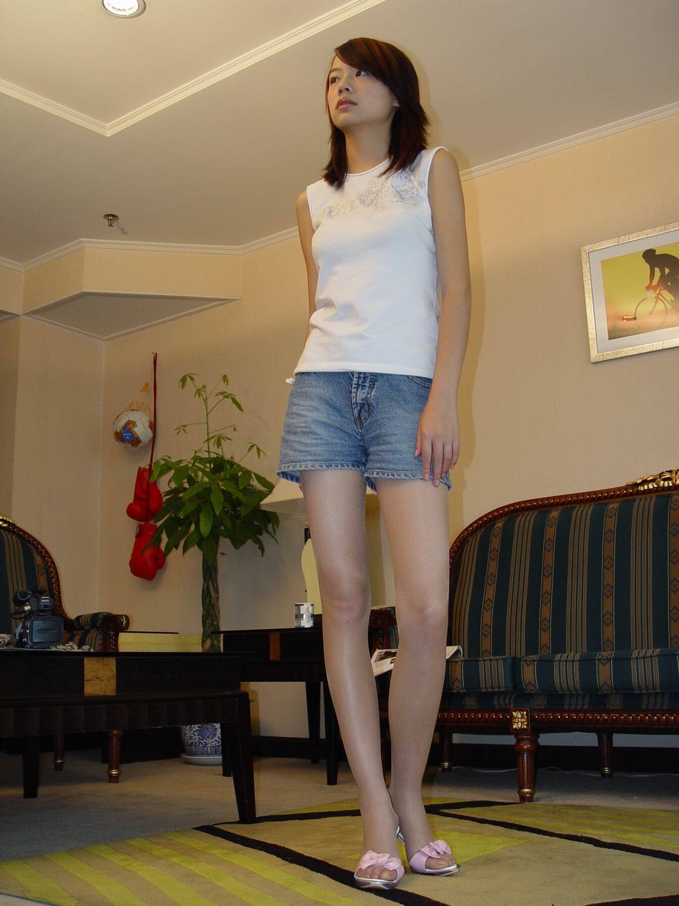 Minmin home denim shorts zhonggaoyi Chinese silk stockings leg sexy model